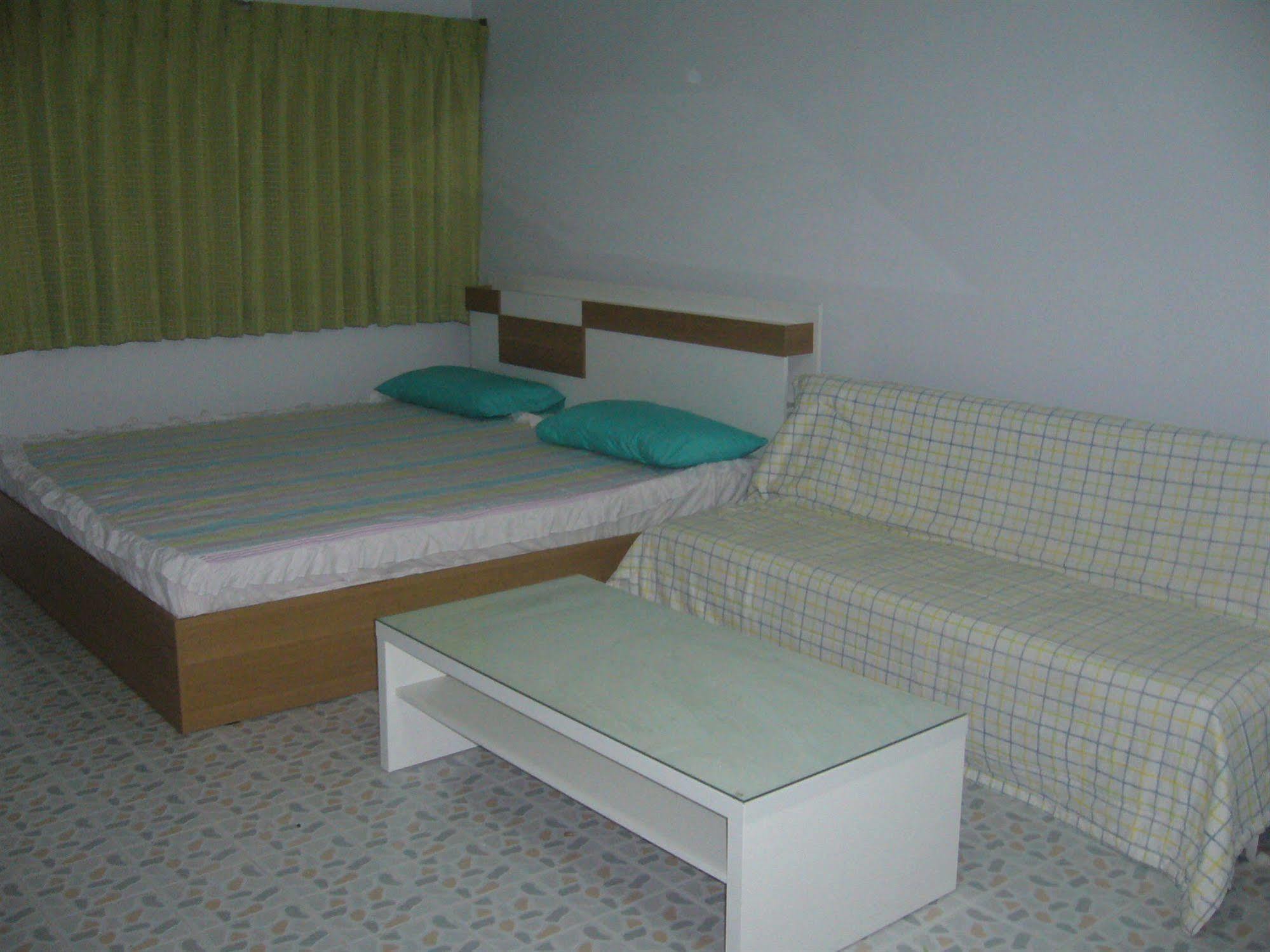 Impact Muang Thong Thani Service Condominium Banguecoque Exterior foto